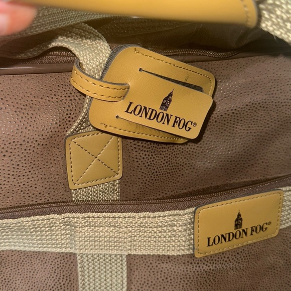London Fog Brown and Tan Laptop Bag Classic Design - Picture 7 of 9